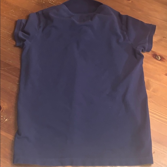 EUC Men’s Navy Hollister Polo with 2 Buttons - Picture 4 of 4